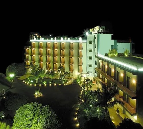 Wave Hotel Acireale Italie