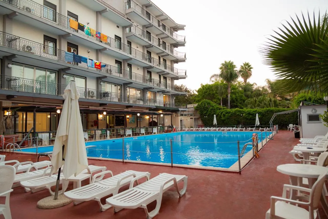 Wave Hotel Acireale