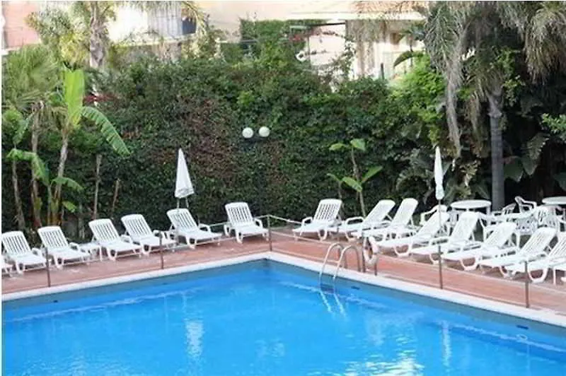 Wave Hotel Acireale
